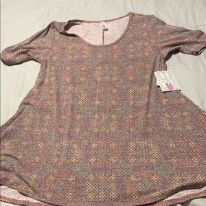NWT LuLaRoe Pink and Yellow Geometric Short Sleeve Top